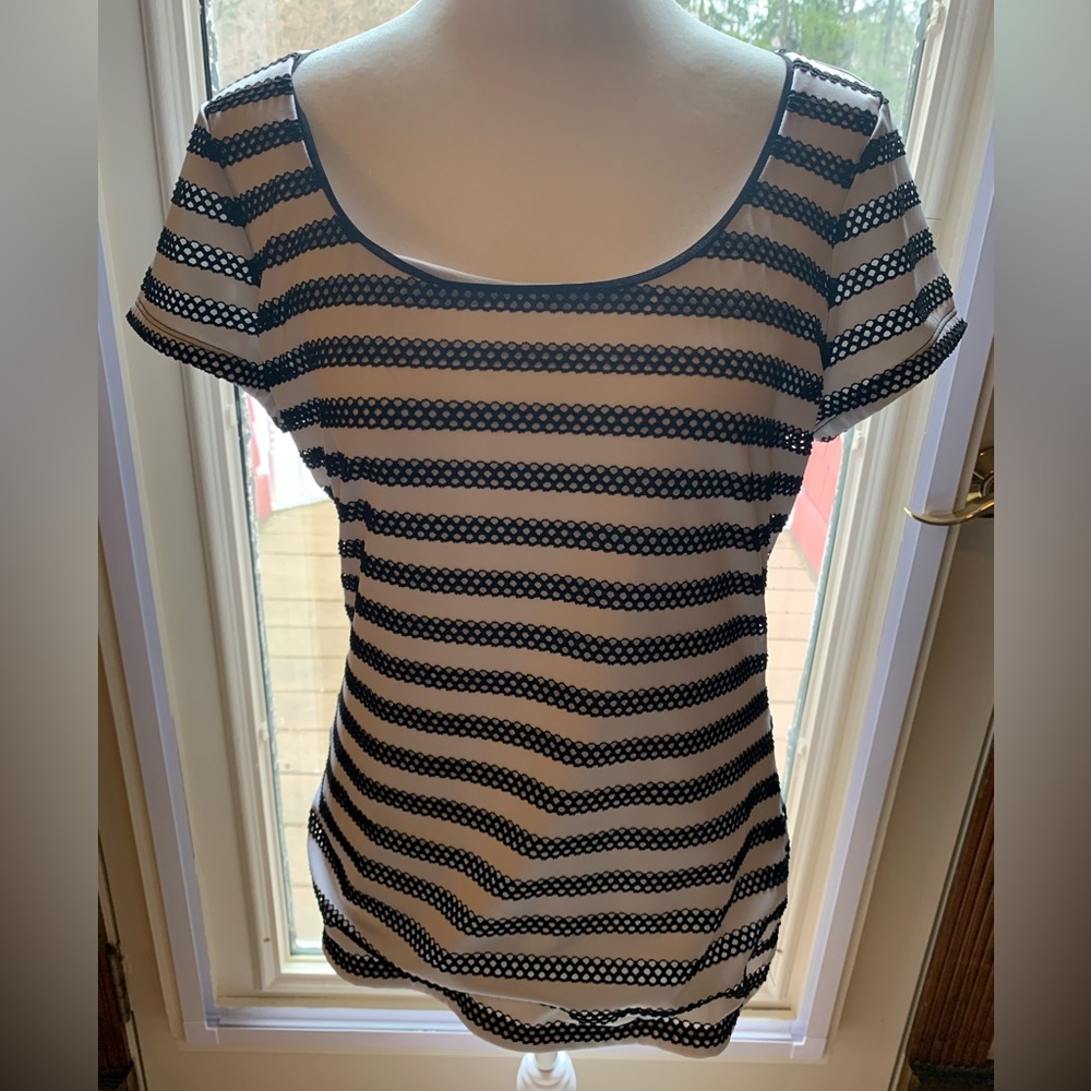 WHBM sz M Striped Scoop Neck Women's Top - Black/White